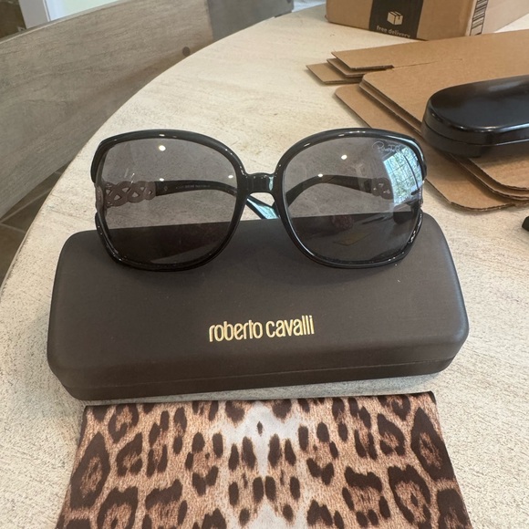 Roberto Cavalli Accessories - Roberto Cavalli Black Sunglasses